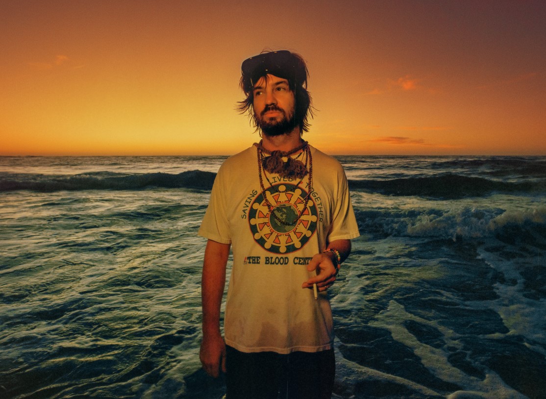 Tame Impala lança “Loser”, novo single acompanhado de...