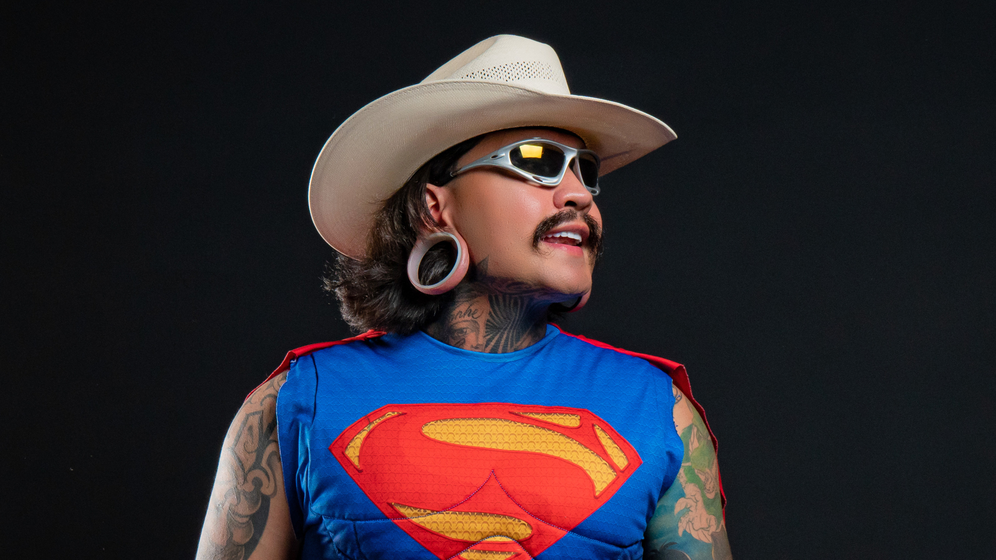 JIRAYAUAI apresenta álbum “Cowboy Maluco” após ascensão...
